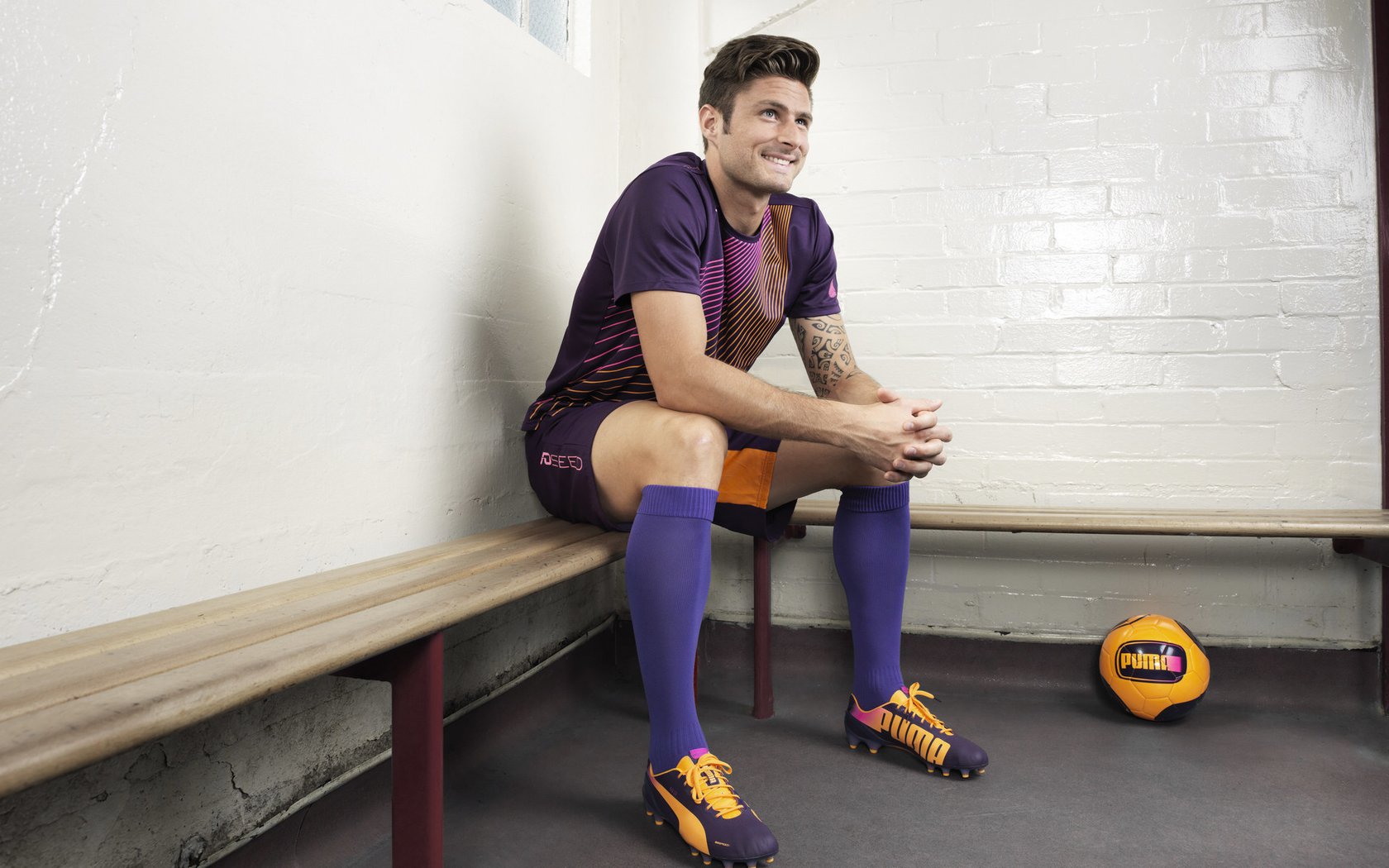 开云体育入口-墨尔本联战术配合日趋成熟，墨尔本足球比赛直播